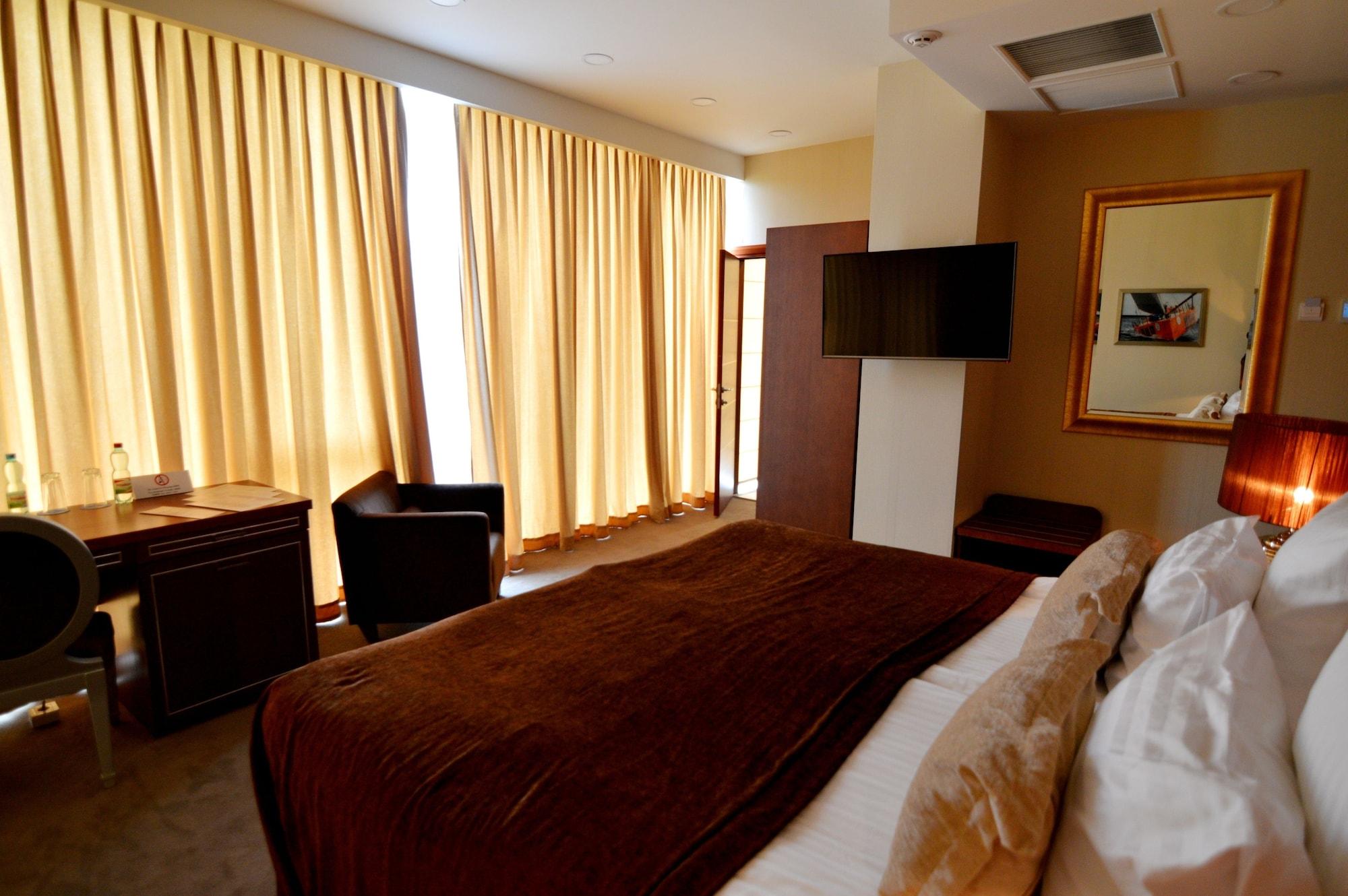 Maristella Marine Residence Odessa Dış mekan fotoğraf